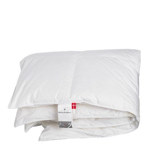 Featured image for “Muscovy All-Season Duvet, 240x220 cm”
